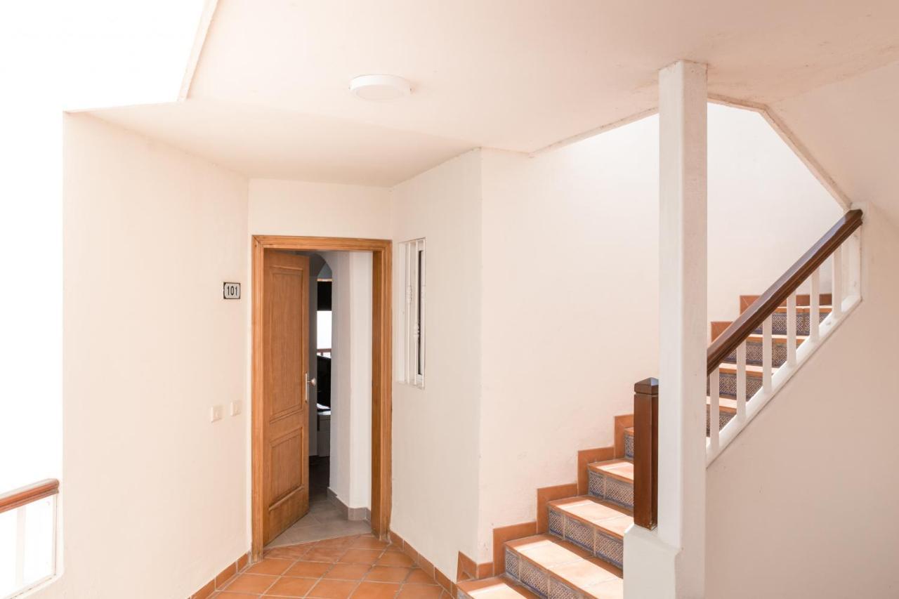 Apartamento con piscina a 50M del mar en La Caleta Costa Adeje  Exterior foto